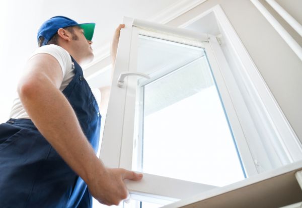 Cost of Home Window Repair in Gaithersburg